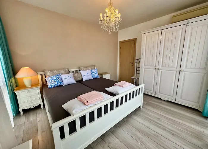 B48 In Tarsis Club Complex Apartament *